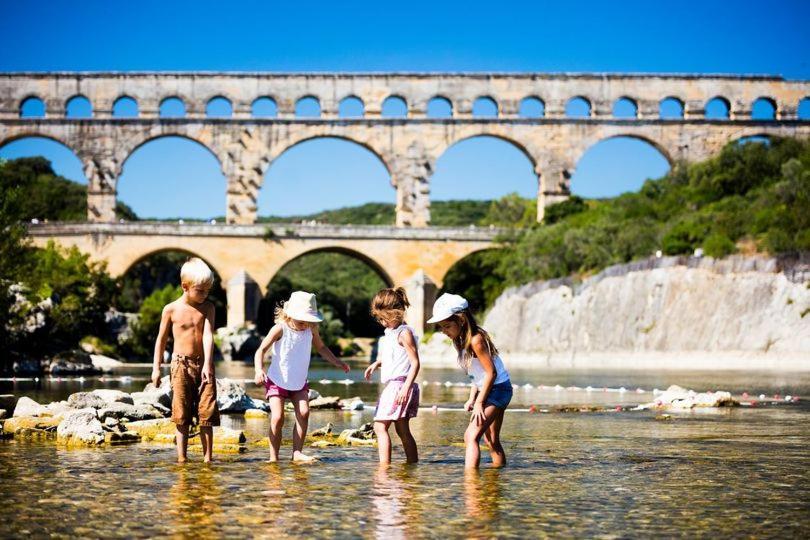 Tente Safari Au Pont Du Gard 베르 퐁 뒤 가르 외부 사진
